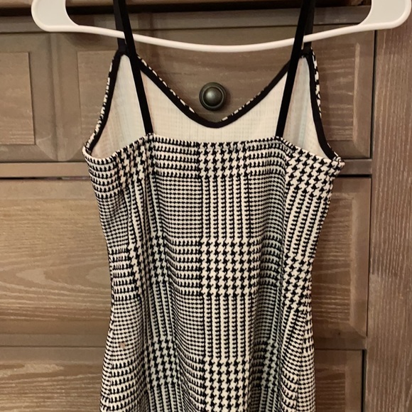 Checkered Exchanged Mini Dress - Picture 3 of 6